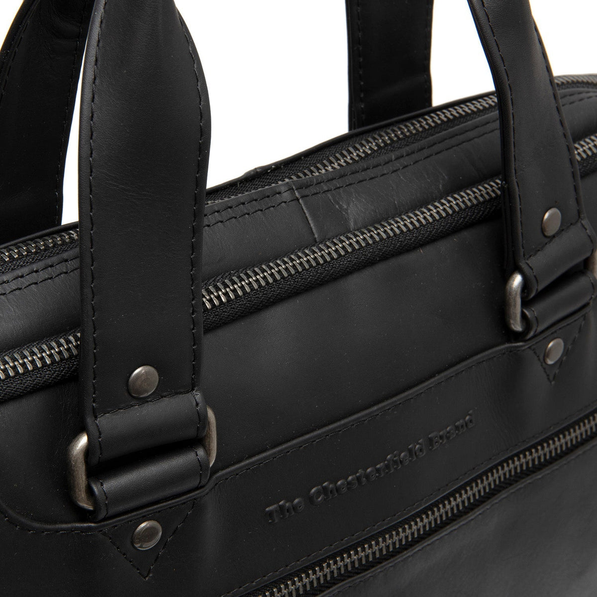 
შიდა სარჩულის ხედი Showing Dedicated Padded Laptop Sleeve & Multi-Compartment Organization
