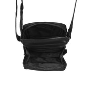 
ახლო ხედი of Classic Collar & Heavy-Duty Zipper Hardware on Hamilton ნატურალური უმაღლესი ხარისხის ტყავი Phone Bag