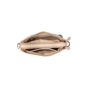 
Solid Antique Brass Hardware & Heavy-Duty Dual Zipper Detail on Irving ტყავის მხარზე გადასაკიდი ჩანთა