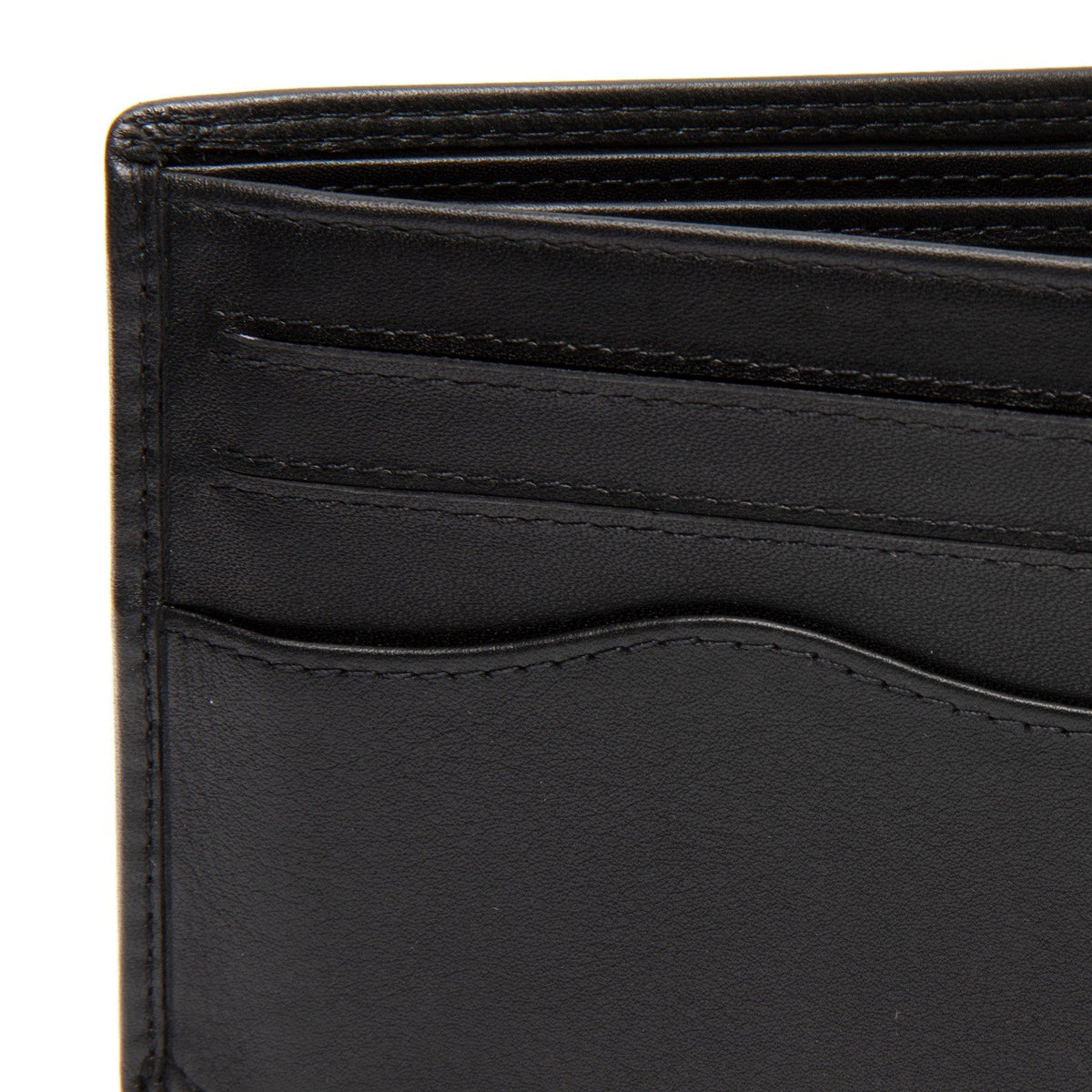 
შიდა სარჩულის ხედი Showing Dedicated Padded Laptop Sleeve & Multi-Compartment Organization