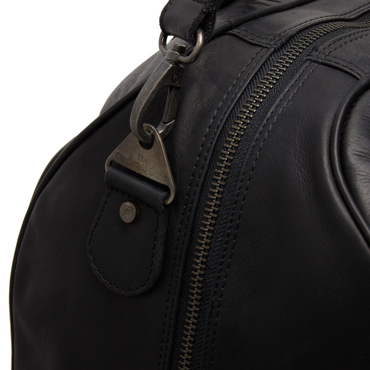 
შიდა სარჩულის ხედი Showing Dedicated Padded Laptop Sleeve & Multi-Compartment Organization