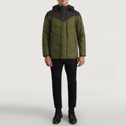 
Luka შავი & მწვანე Hooded Puffer ტყავის ქურთუკი მამაკაცის - გვერდითი პროფილი ერგონომიული სახელოს ჭრით