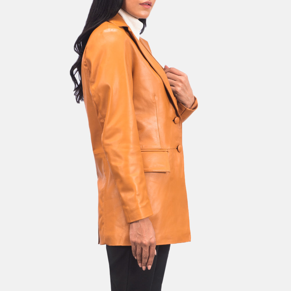 
ახლო ხედი of Notch & Leather Buttons Hardware on Marilyn Tan Brown Leather Blazer