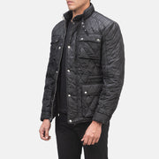 
Black Polyester Winter Jacket - უკანა ხედი გამოკვეთილი მხრებით და სუფთა დაბოლოებით