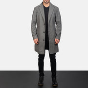 
ახლო ხედი of Notch & Button Hardware on Petrillo Grey Wool Single Breasted ტყავის პალტო მამაკაცის