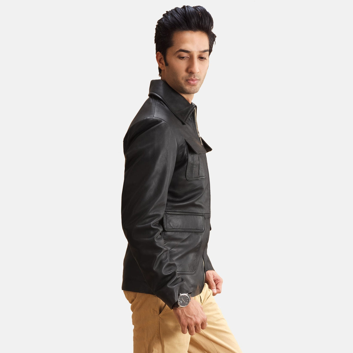 
Black Sheepskin leather Jacket - უკანა ხედი გამოკვეთილი მხრებით და სუფთა დაბოლოებით