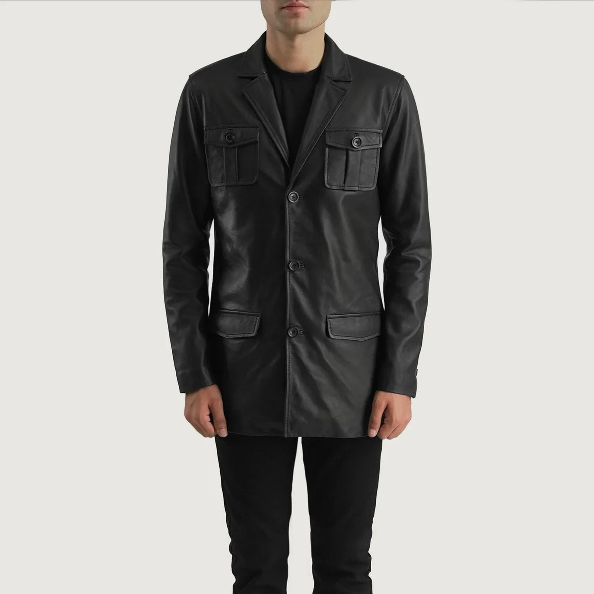 
ახლო ხედი of Band & Button Hardware on Ray Cutler Black Leather Blazer
