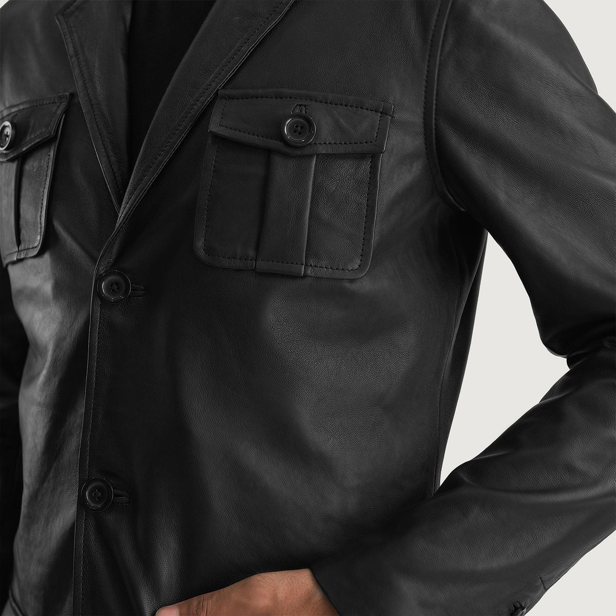 
შიდა სარჩულის ხედი Showing Quilted Polyester Lining & ორი ფუნქციური შიდა ჯიბე