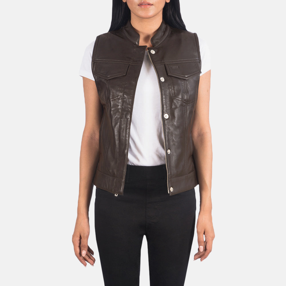 
Rayne Moto ყავისფერი ტყავის ჟილეტი ქალის in Brown Sheepskin Leather - წინა ხედი და მორგებული სილუეტი | შეიძინეთ ონლაინ
