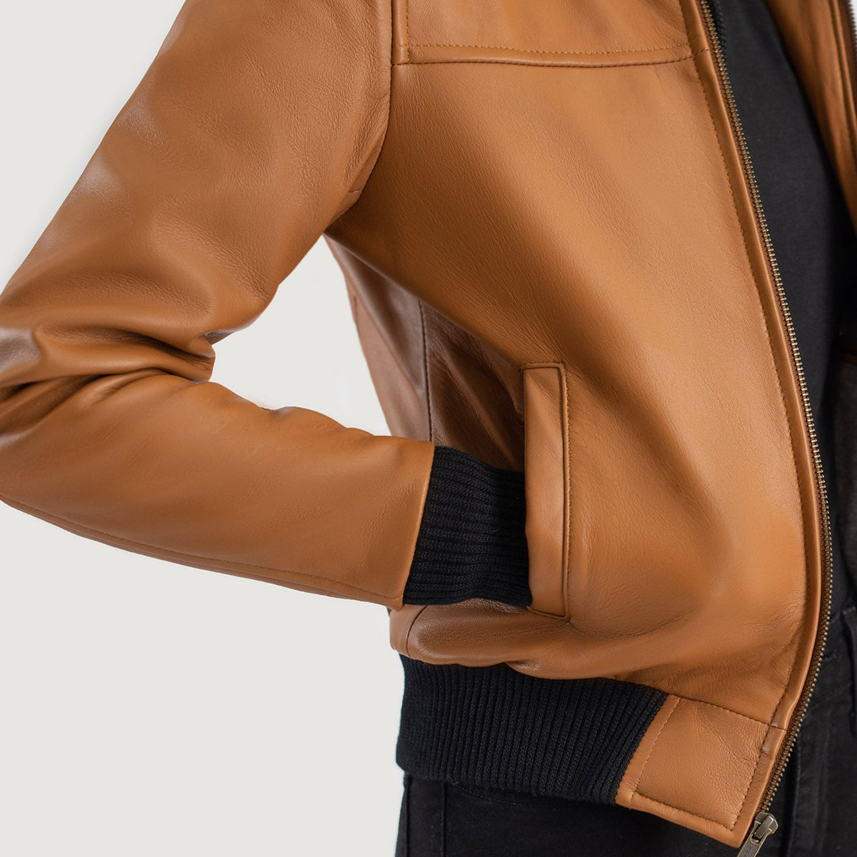 
Rebella Hooded ტყავის ბომბერი ქალის – alternate product view 6