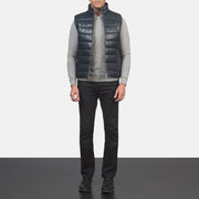 
Reeves ლურჯი Leather დათბილული ჟილეტი მამაკაცის - გვერდითი პროფილი ერგონომიული სახელოს ჭრით