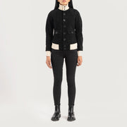
Sasha A1 Black Suede Bomber Jacket - გვერდითი პროფილი ერგონომიული სახელოს ჭრით