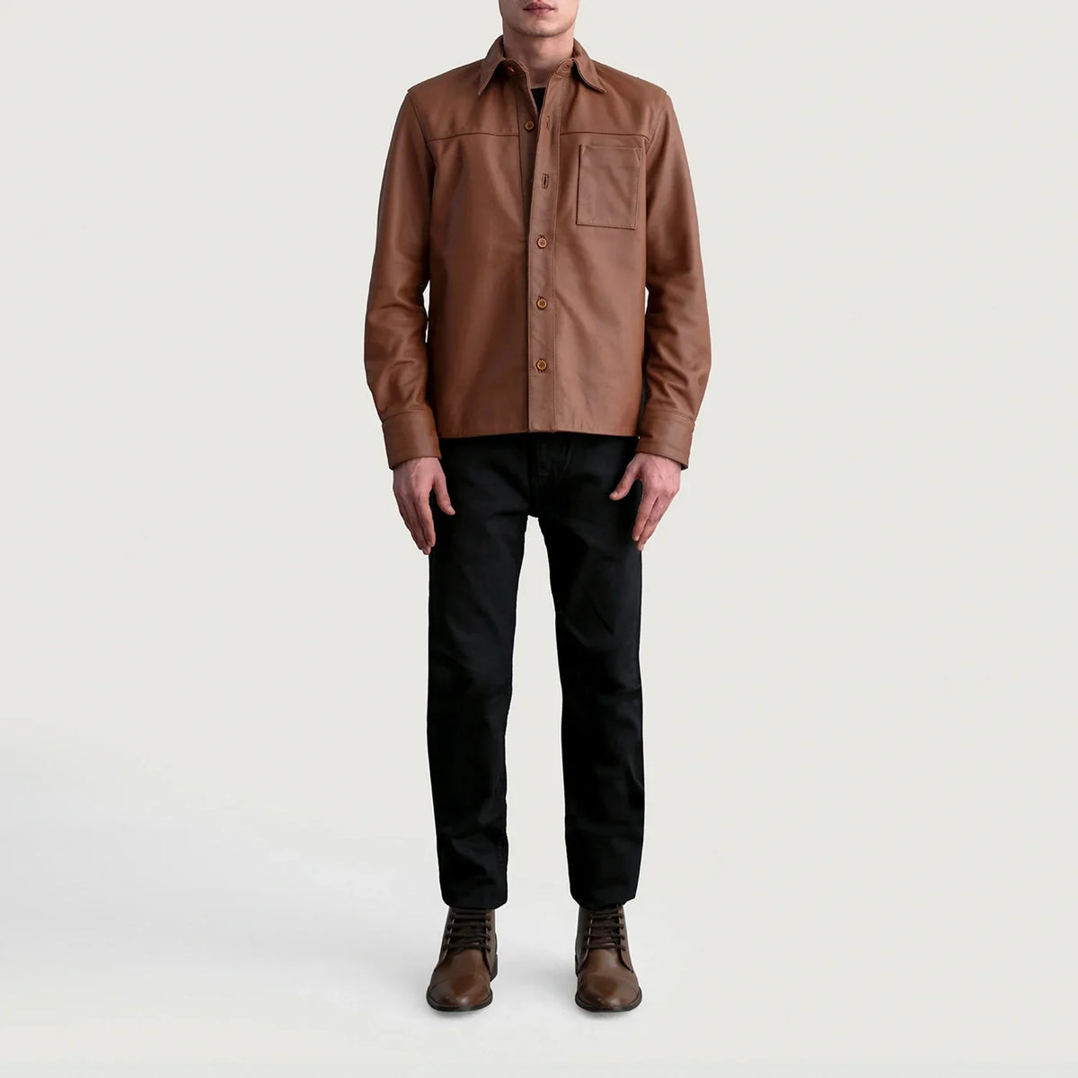 
ახლო ხედი of Shirt & Buttons Hardware on Scout Matte ყავისფერი Leather Shirt მამაკაცის