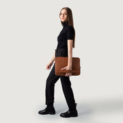 
The Baxter Leather Laptop Sleeve ქალის ქალის – alternate product view 9