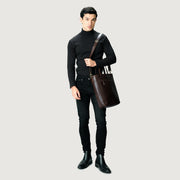 
შიდა სარჩულის ხედი Showing Dedicated Padded Laptop Sleeve & Multi-Compartment Organization