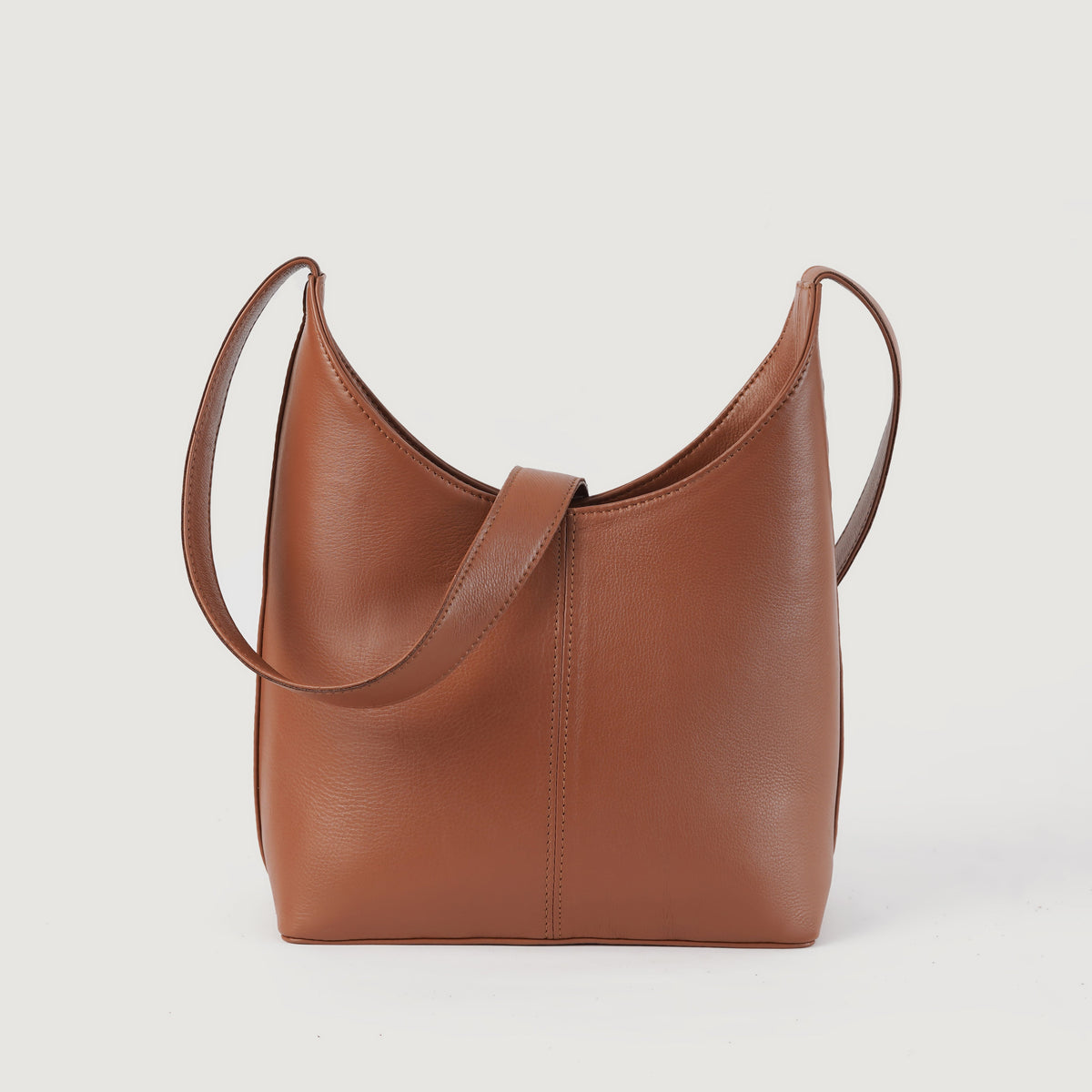 
The Stefani Brown Leather Hobo Bag For Women in Brown Full-Grain Leather - წინა ხედი და მორგებული სილუეტი | შეიძინეთ ონლაინ