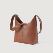 
The Stefani Brown Leather Hobo Bag For Women - გვერდითი პროფილი ერგონომიული სახელოს ჭრით