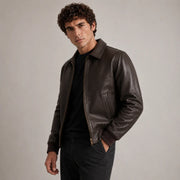 
Dark Brown Authentic Sheepskin &Amp; Shearling Bomber Jacket - უკანა ხედი გამოკვეთილი მხრებით და სუფთა დაბოლოებით