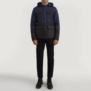 
Wayne შავი & ლურჯი Hooded Puffer ტყავის ქურთუკი მამაკაცის - გვერდითი პროფილი ერგონომიული სახელოს ჭრით